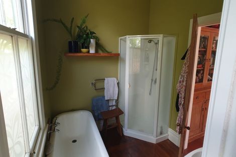 Photo of property in 6 Cowper Street, Devonport, Auckland, 0624