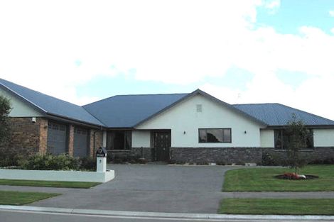 Photo of property in 3 Cathcart Crescent, Prebbleton, 7604