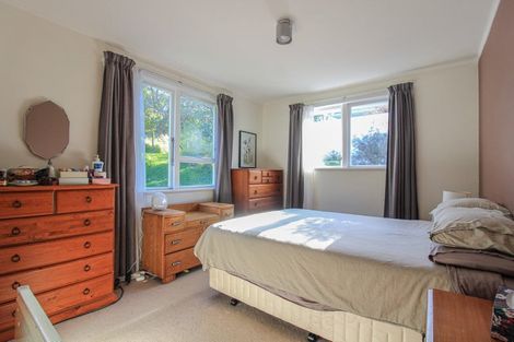 Photo of property in 19 Arene Grove, Titahi Bay, Porirua, 5022