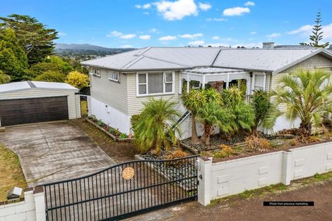Photo of property in 1a Pleasant Road, Glen Eden, Auckland, 0602