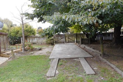 Photo of property in 27 Burndale Terrace, Manurewa, Auckland, 2102