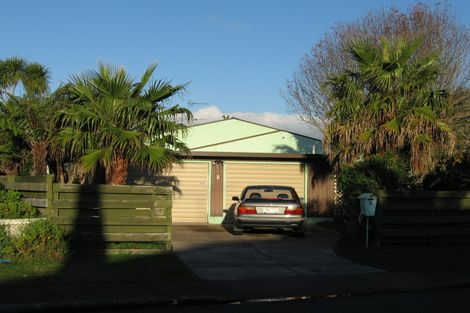 Photo of property in 9 Lillian Place, Orewa, 0931