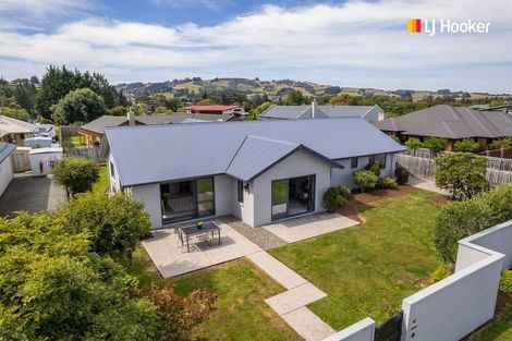 Photo of property in 40 Sunninghurst Drive, Fairfield, Dunedin, 9018