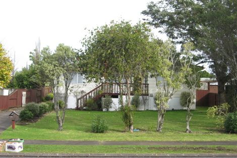 Photo of property in 10 Lisa Rise, Half Moon Bay, Auckland, 2012
