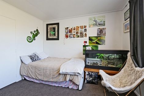 Photo of property in 2 Selwyn Road, Havelock North, 4130