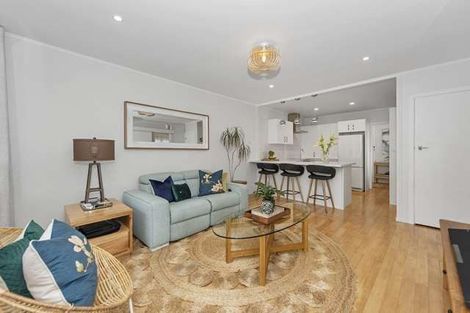 Photo of property in 2/3 Puutikitiki Street, Hamilton East, Hamilton, 3216