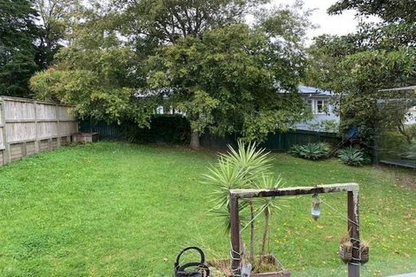 Photo of property in 16 Acacia Road, Torbay, Auckland, 0632