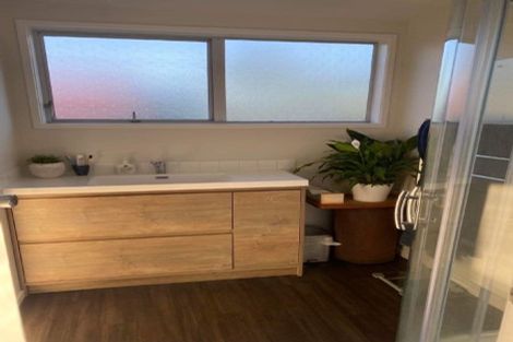 Photo of property in 36 Terra Nova Street, Glen Eden, Auckland, 0602