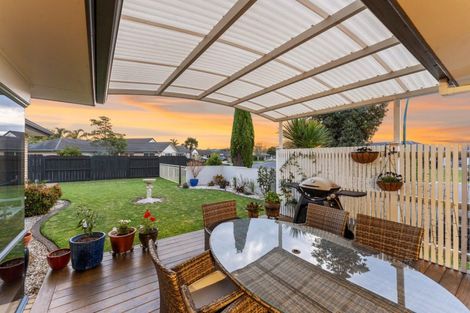 Photo of property in 2 Carlsberg Place, Papamoa Beach, Papamoa, 3118