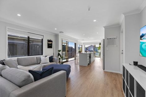 Photo of property in 122 Union Drive, Papamoa, 3118