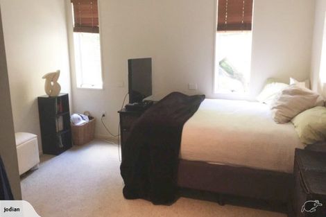 Photo of property in 136 Port Hills Road, Heathcote Valley, Christchurch, 8022