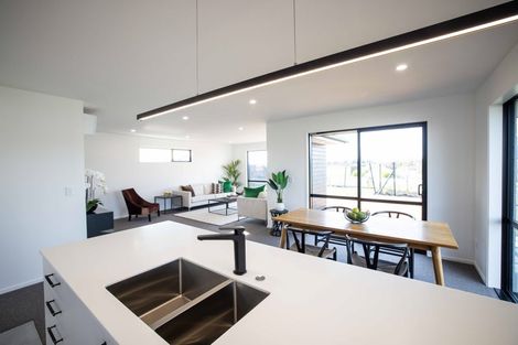 Photo of property in 37 Candlesticks Crescent, Lincoln, 7608