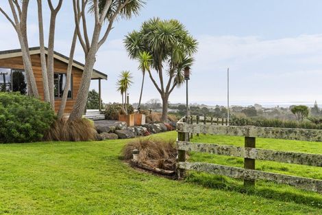 Photo of property in 52 Surrey Hill Road, Kaitake, New Plymouth, 4374