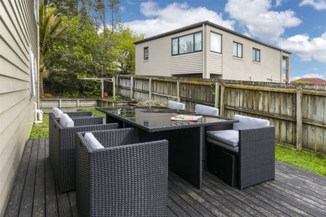 Photo of property in 8 Roy Maloney Drive, Henderson, Auckland, 0612