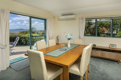 Photo of property in 19a Orchard Road, Browns Bay, Auckland, 0630