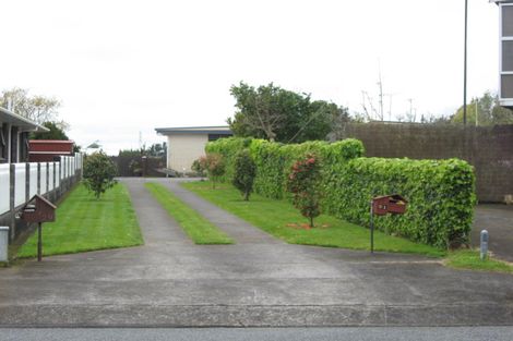 Photo of property in 31 Manu Crescent, Upper Vogeltown, New Plymouth, 4310
