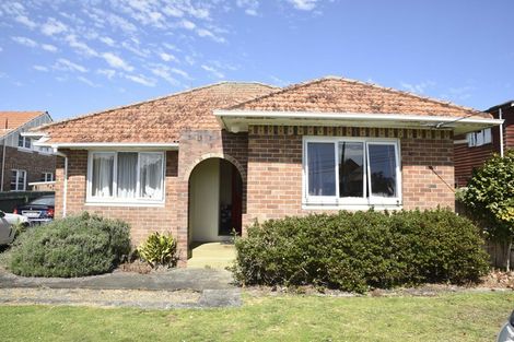 Photo of property in 1 Mercer Street, Kensington, Whangarei, 0112