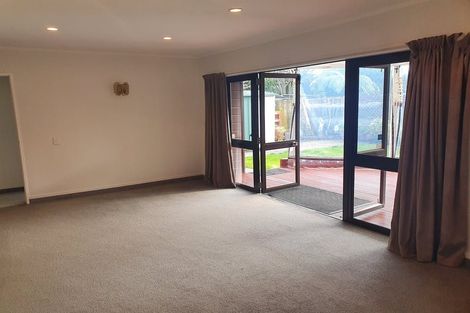 Photo of property in 30 Wyndrum Avenue, Waterloo, Lower Hutt, 5011