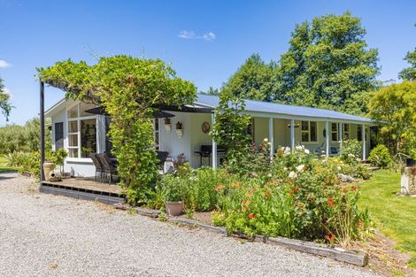 Photo of property in 274 High Street North, Carterton, 5713