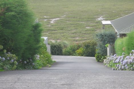 Photo of property in 3/28 Saint Peters Street, Northcote, Auckland, 0627