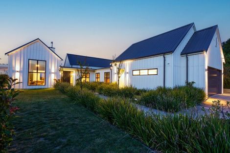 Photo of property in 20 Quarry Ridge, Poraiti, Napier, 4182