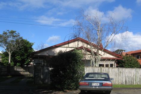 Photo of property in 1 Hall Avenue, Regent, Whangarei, 0112