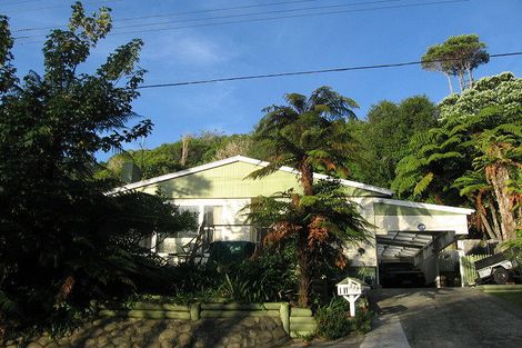 Photo of property in 539 Stokes Valley Road, Stokes Valley, Lower Hutt, 5019