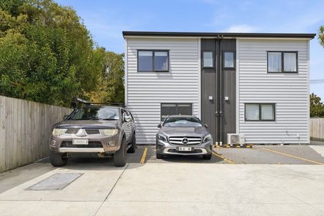 Photo of property in 2/314 Royal Road, Massey, Auckland, 0614