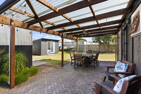 Photo of property in 125b Lorraine Place, Whangamata, 3620