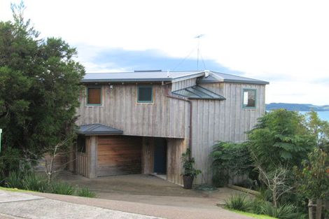 Photo of property in 35 Rangimaarie Crescent, Snells Beach, 0920