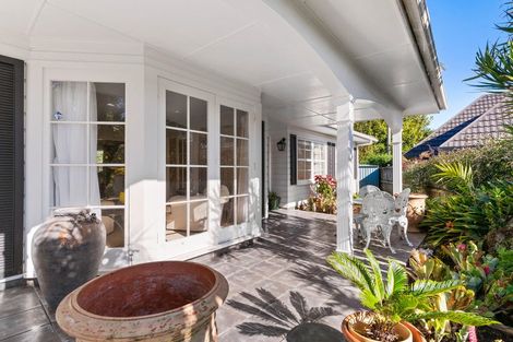 Photo of property in 6 Adonis Place, Half Moon Bay, Auckland, 2012