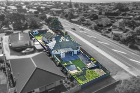 Photo of property in 50 Walton Road, Paraparaumu Beach, Paraparaumu, 5032