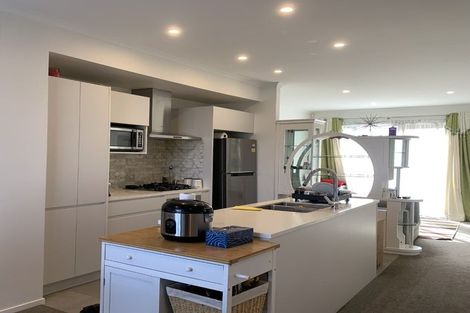 Photo of property in 11/1 Scott Road, Hobsonville, Auckland, 0616