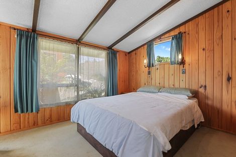 Photo of property in 50 Harvey Street, Waipahihi, Taupo, 3330