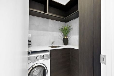 Photo of property in 5 Lancewood Lane, Queenstown, 9300