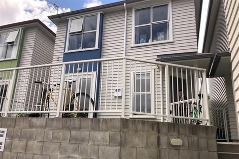 Photo of property in 4/21 Luxford Street, Berhampore, Wellington, 6023