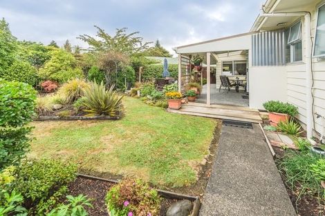 Photo of property in 15 Oaklea Avenue, Marton, 4710