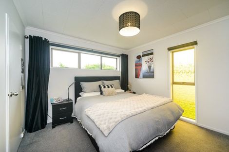 Photo of property in 49b Carter Crescent, Awapuni, Palmerston North, 4412