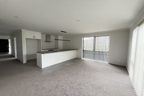 Photo of property in 11 Hillock Rise, Ramarama, 2579
