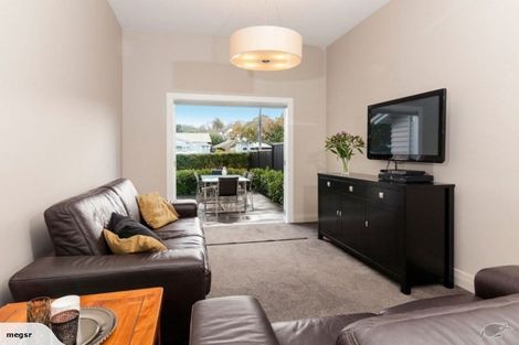 Photo of property in 23 Amaru Road, One Tree Hill, Auckland, 1061