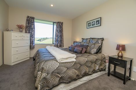 Photo of property in 195 Mound Road, Broomfield, 7482