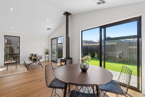 Photo of property in 51 Gillespie Street, Lake Hawea, 9382