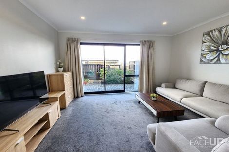 Photo of property in 18 Pukewhero Rise, Westgate, Auckland, 0614