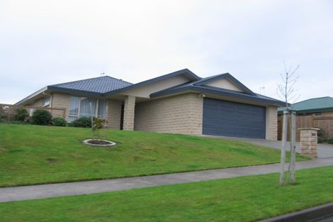 Photo of property in 23 Logan Way, Kelvin Grove, Palmerston North, 4414