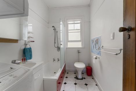 Photo of property in 3/332 Tinakori Road, Thorndon, Wellington, 6011