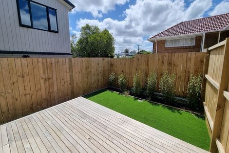 Photo of property in 5/25 Titoki Street, Te Atatu Peninsula, Auckland, 0610