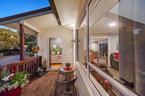 Photo of property in 18 Cranwell Place, Hillcrest, Hamilton, 3216