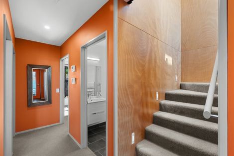 Photo of property in 6 Selwyn Road, Lyttelton, 8082