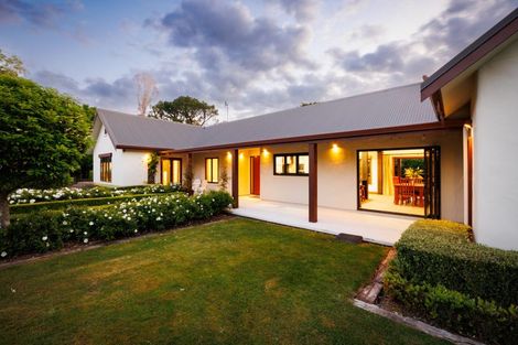 Photo of property in 443 Stoney Creek Road, Kelvin Grove, Palmerston North, 4470