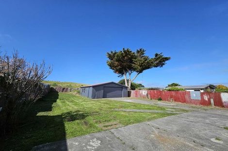 Photo of property in 68 Polson Street, Castlecliff, Whanganui, 4501